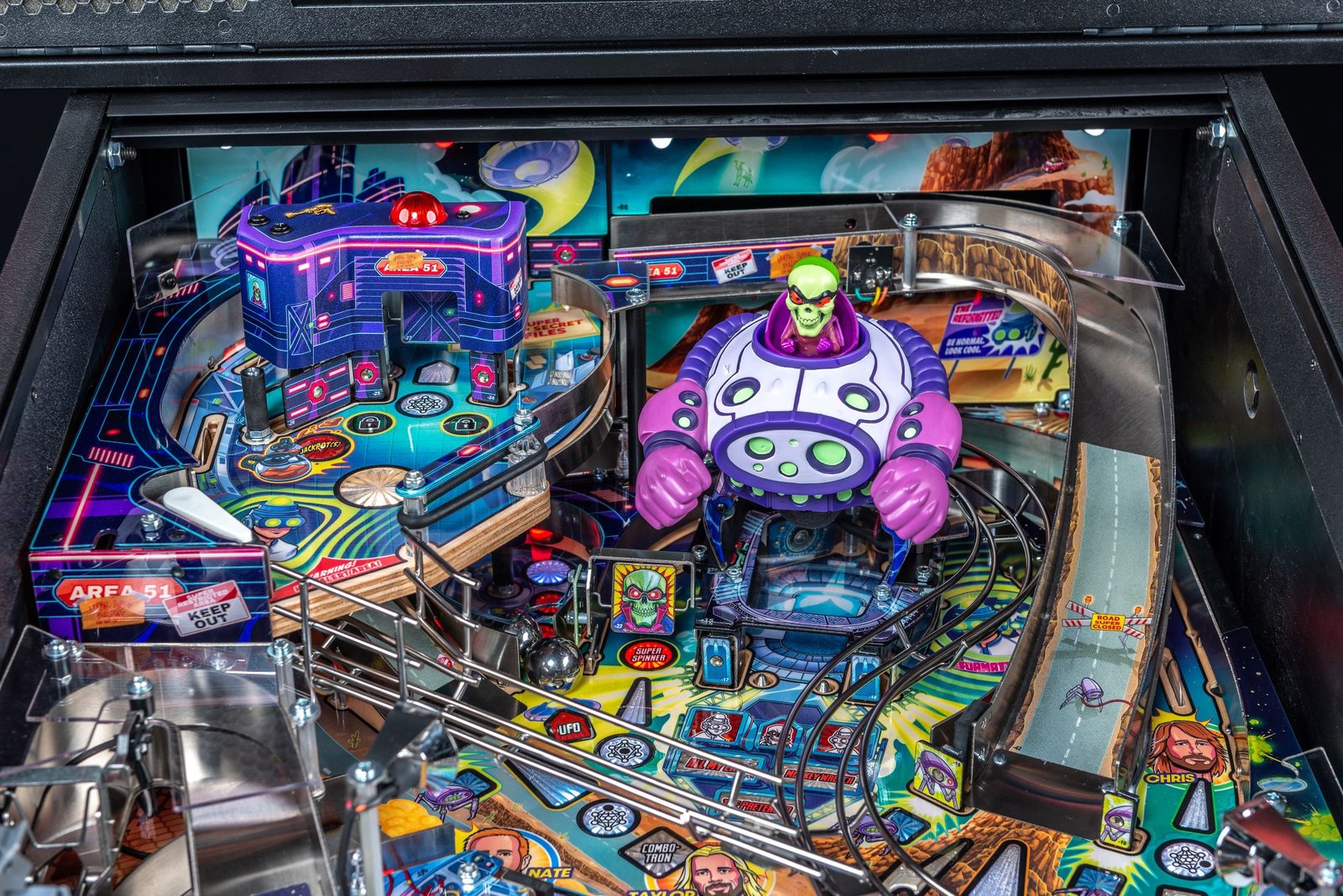 Foo Fighters Premium Pinball Machine by Stern Pinball for sale in Australia