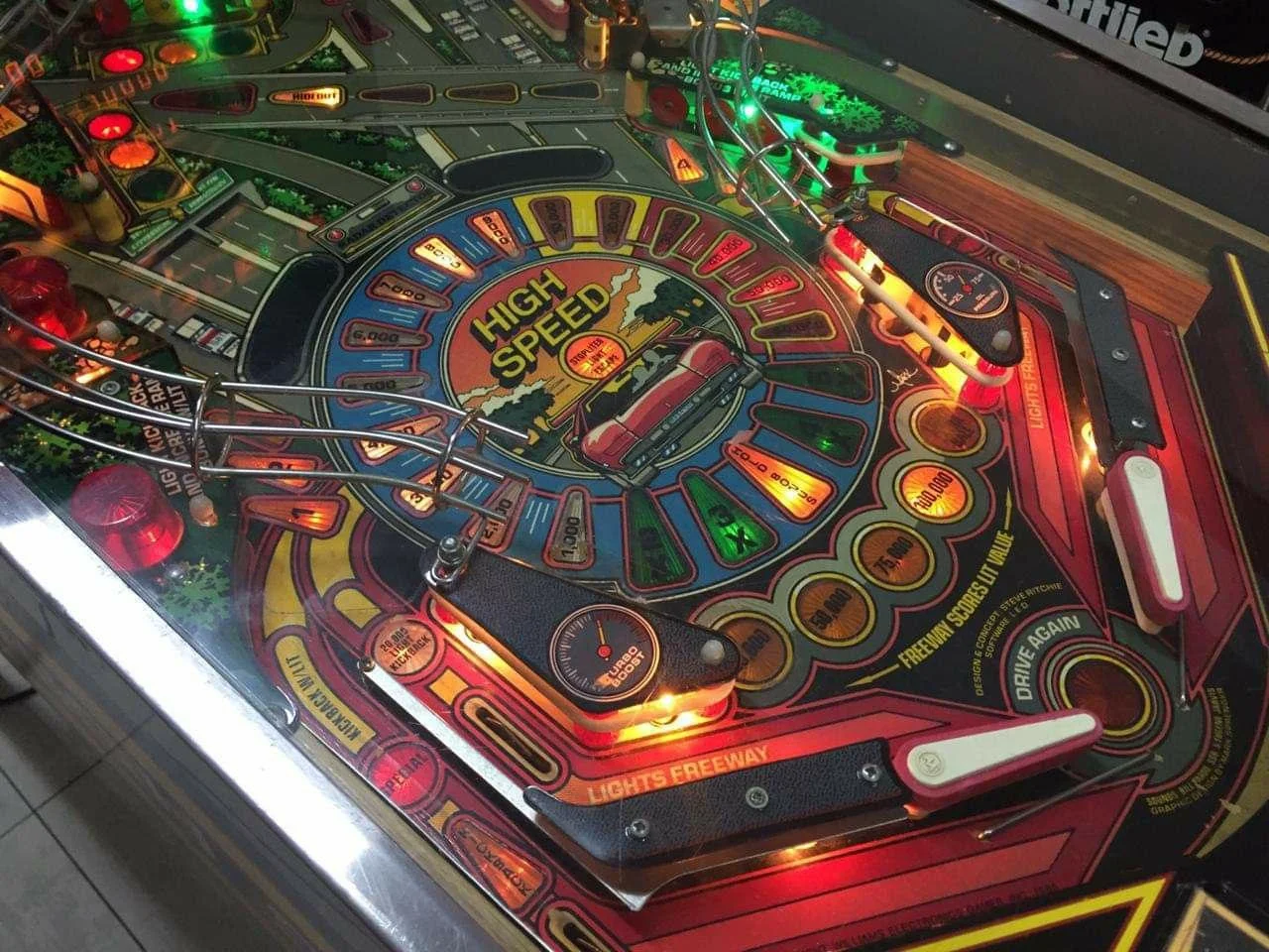High Speed Pinball Machine by Williams for sale in Australia