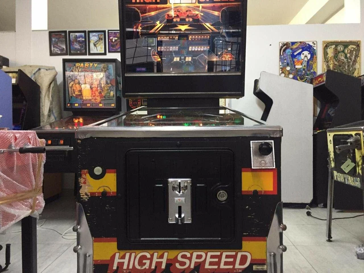 High Speed Pinball Machine by Williams for sale in Australia